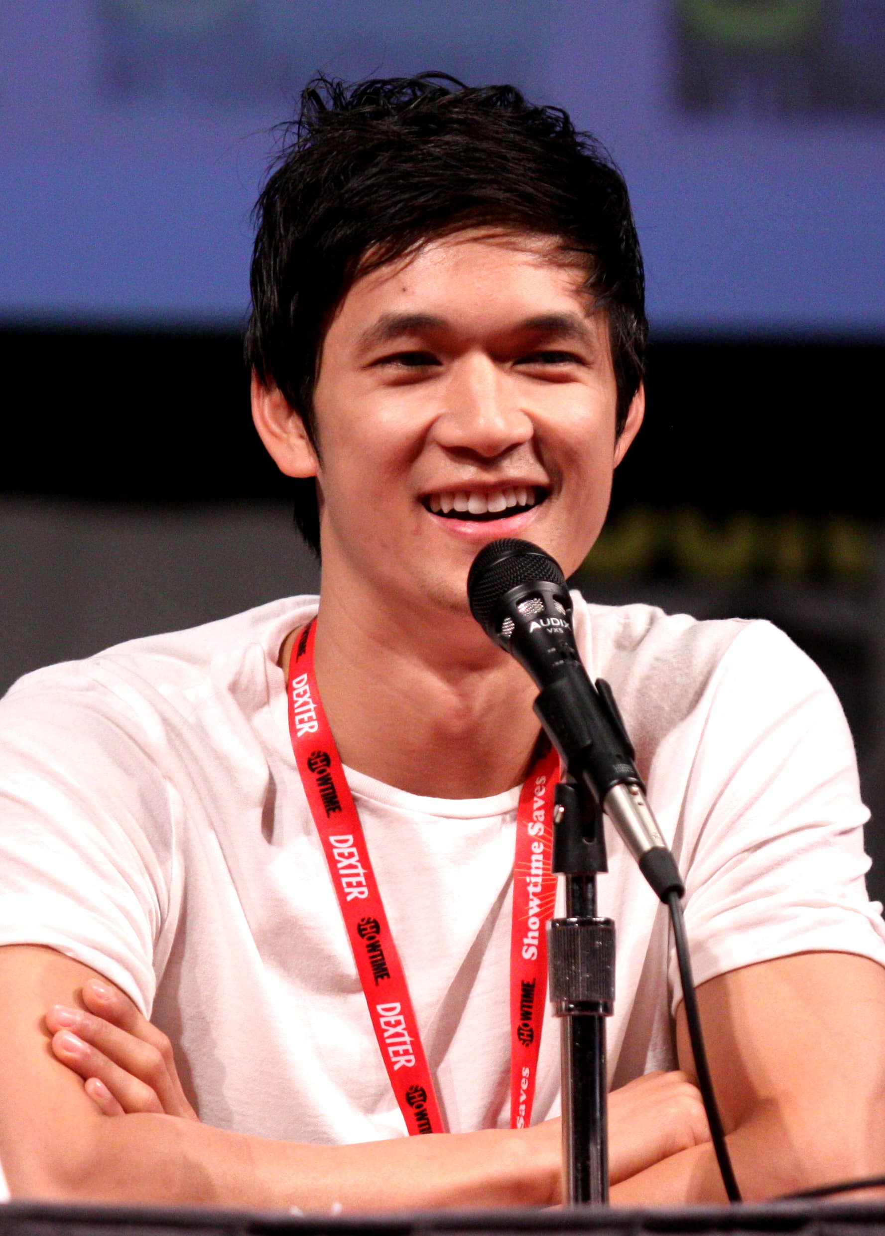 Harry Shum Jr. speaking at San Diego Comic-Con in 2011